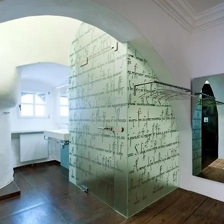 Turmhotel Vendégház Enns