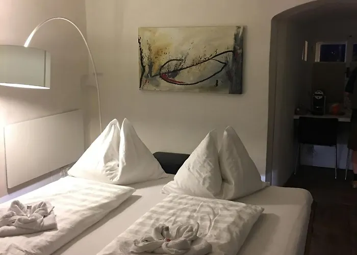 بيت ضيافة Turmhotel